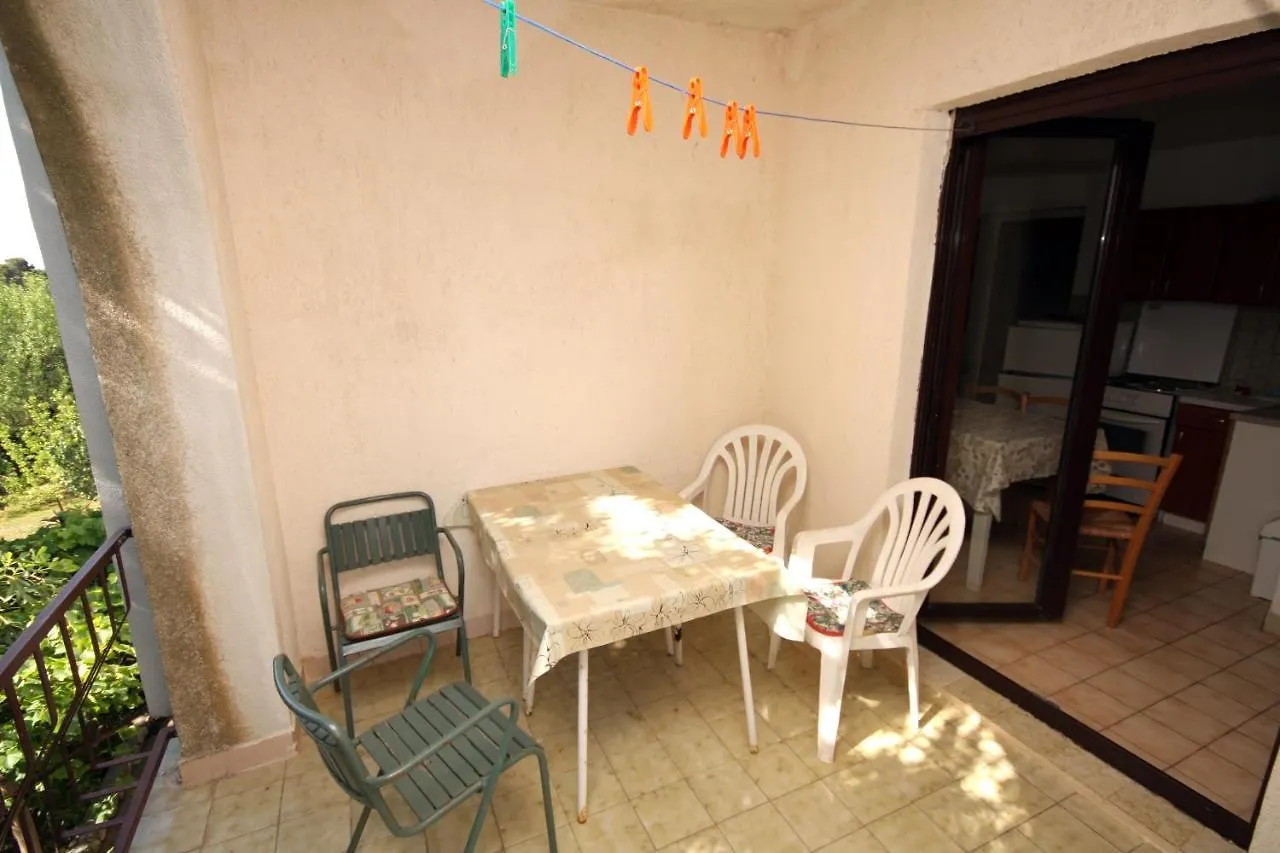 Apartment Suha Punta 5050A Kampor